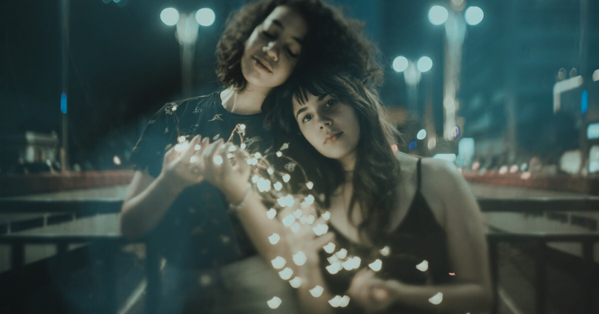 True friends are worth every beat of the beautiful heart (photo: Matheus Bertelli)